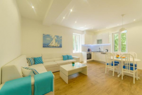 Dalmat Apartment Blue